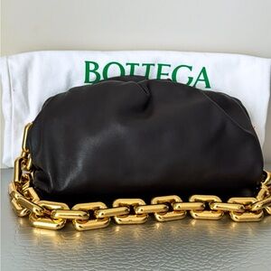 Bottega Veneta The Chain Pouch in chocolate brown.